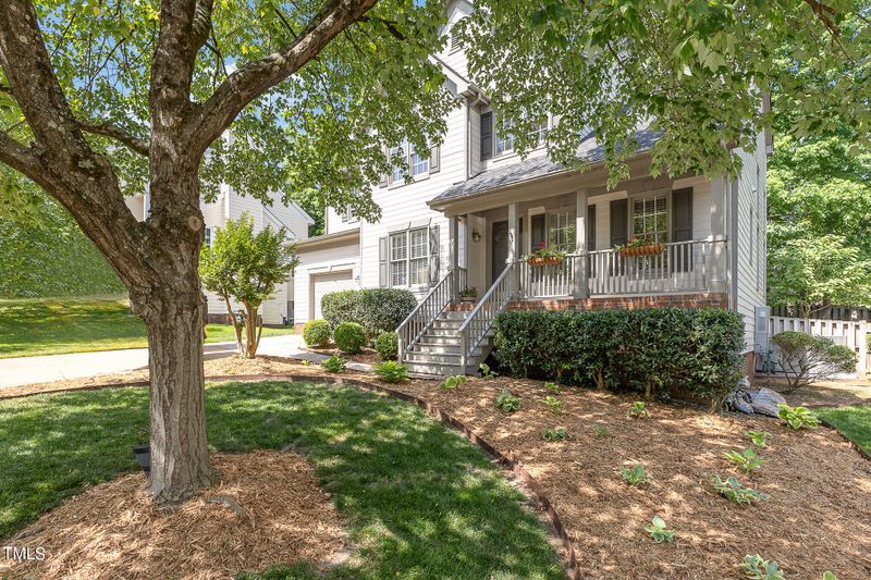103 Maple Hill Dr, Cary, NC 27519