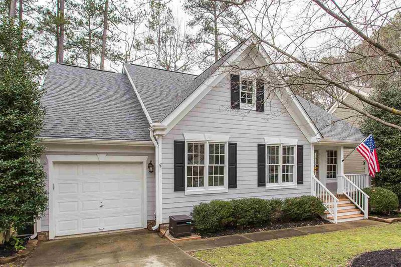 103 Martins Point Pl, Cary, NC 27519