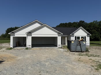 103 Maxwell Farm Ln, Selma, NC 27576