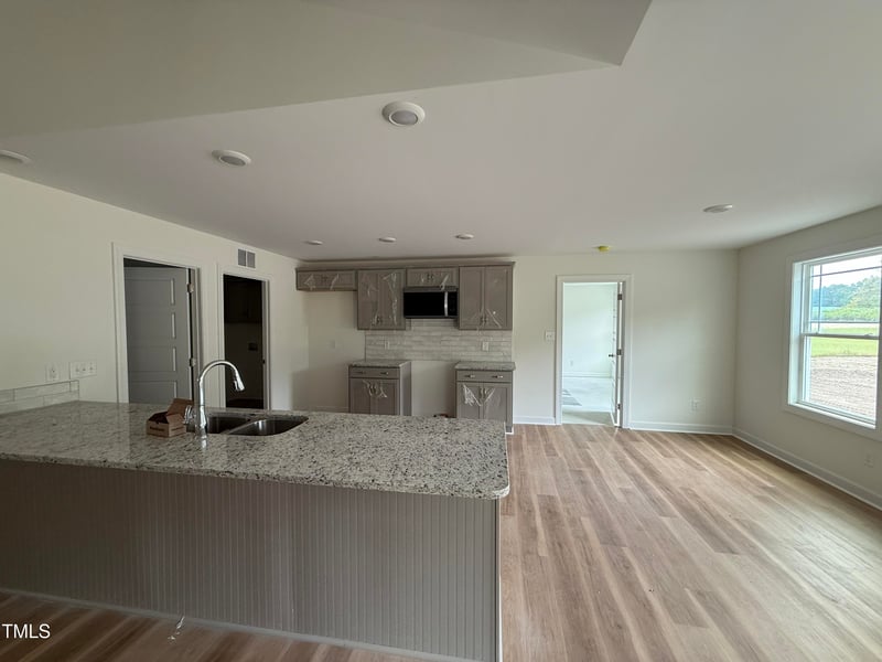 103 Maxwell Farm Ln, Selma, NC 27576