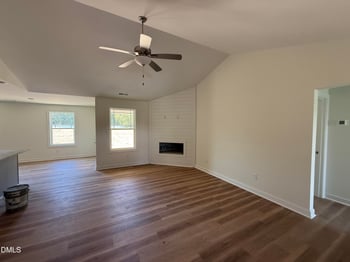 103 Maxwell Farm Ln, Selma, NC 27576