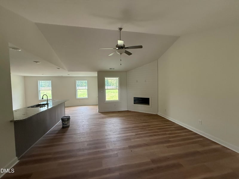 103 Maxwell Farm Ln, Selma, NC 27576