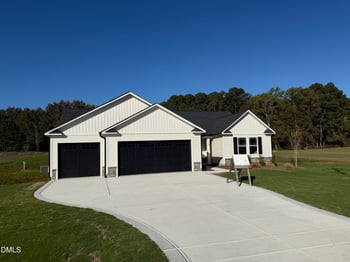 103 Maxwell Farm Ln, Selma, NC 27576