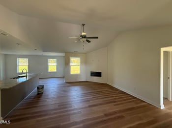 103 Maxwell Farm Ln, Selma, NC 27576
