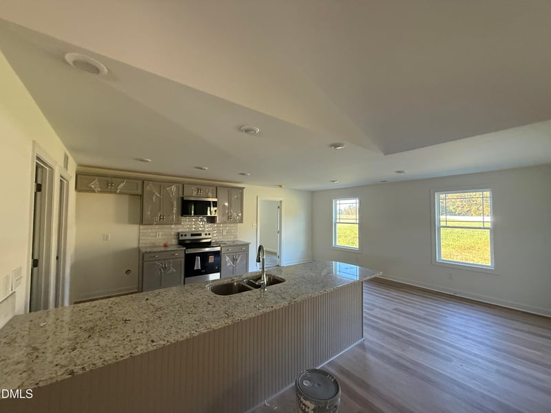 103 Maxwell Farm Ln, Selma, NC 27576