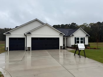 103 Maxwell Farm Ln, Selma, NC 27576