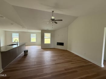 103 Maxwell Farm Ln, Selma, NC 27576