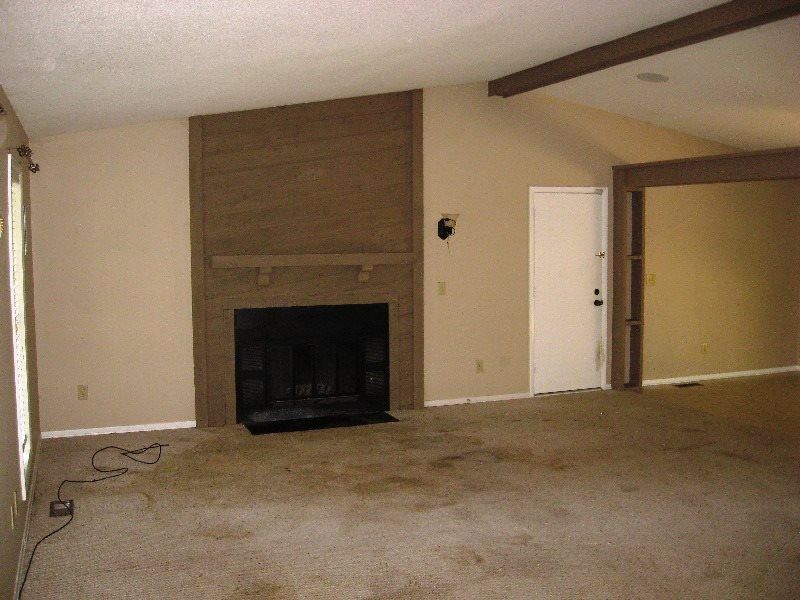103 Mcdole Cir, Cary, NC 27511