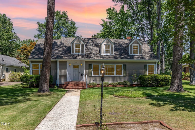 103 Meadowbrook Dr, Smithfield, NC 27577