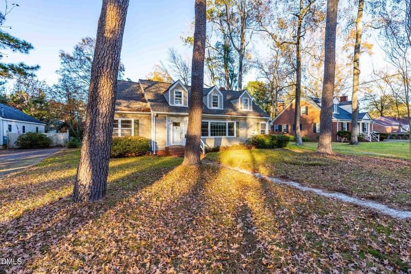 103 Meadowbrook Dr, Smithfield, NC 27577