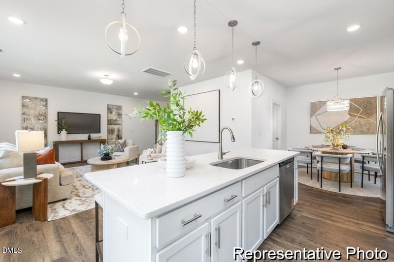 103 Nathan Dr #25, Lillington, NC 27546