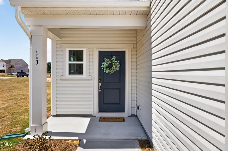 103 Nathan Dr #25, Lillington, NC 27546