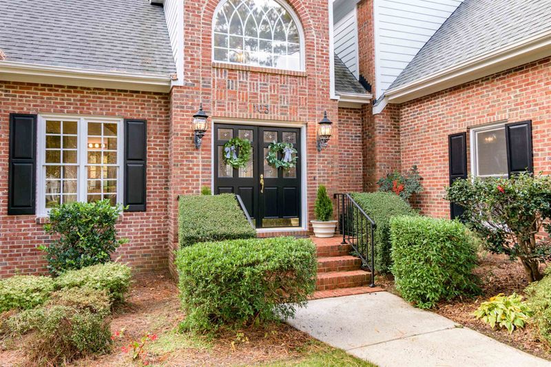 103 Northstar Ct, Cary, NC 27513