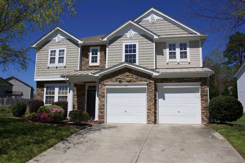 103 Oakchest Ct, Durham, NC 27703