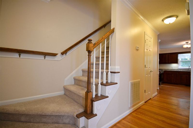 103 Oakmist Dr, Cary, NC 27513