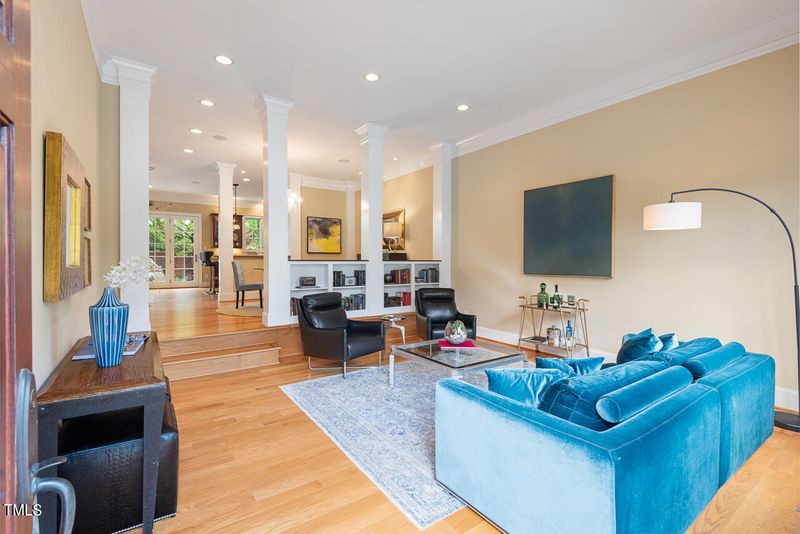 103 Old Franklin Grove Dr, Chapel Hill, NC 27514