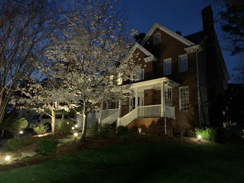 103 Parkbow Ct, Cary, NC 27519