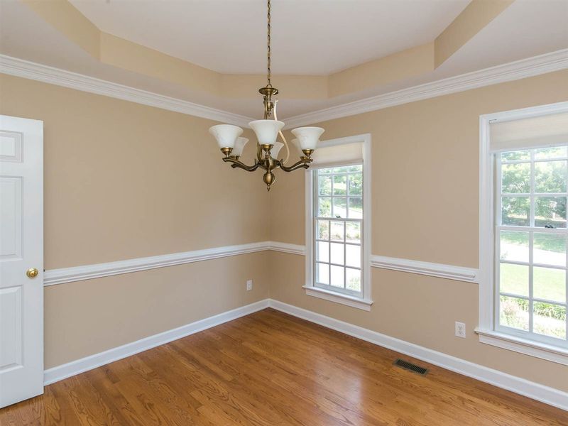 103 Parkwind Ct, Cary, NC 27519