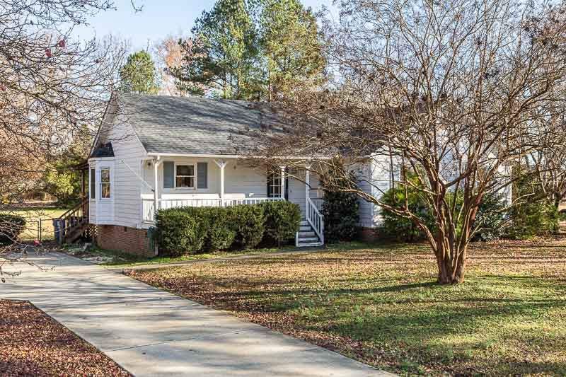103 Pheasant Dr, Clayton, NC 27520