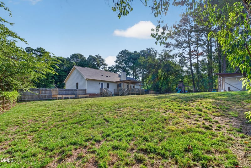103 Pinewood Dr, Apex, NC 27502