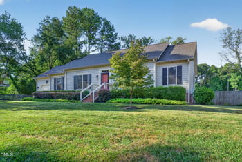 103 Pinewood Dr, Apex, NC 27502