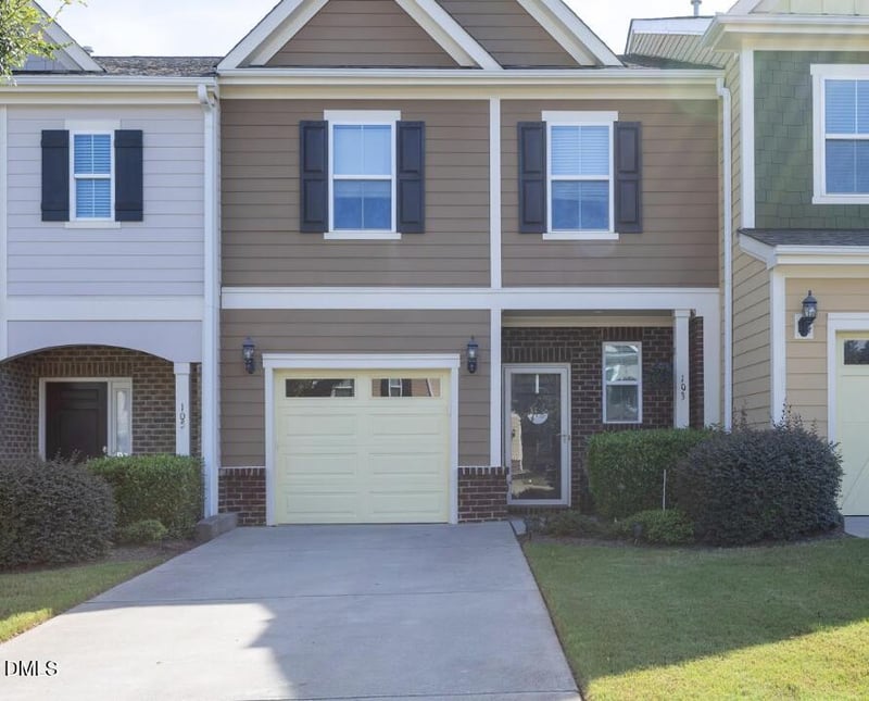103 Pleasant Glen Ln, Apex, NC 27539