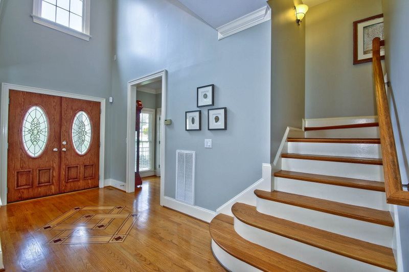 103 Poplin Ct, Cary, NC 27519