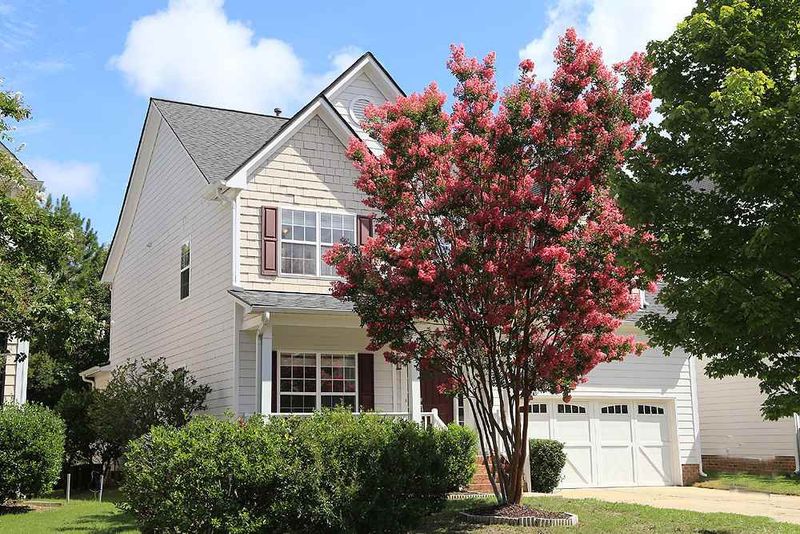 103 Presidents Walk Ln, Cary, NC 27519