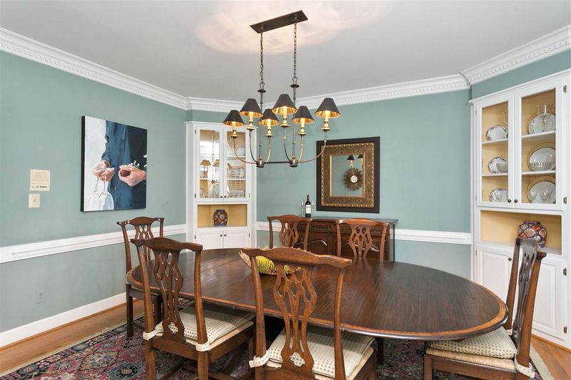 103 Preston Ridge Ct, Cary, NC 27513