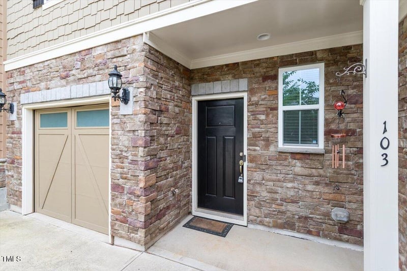 103 Ransomwood Dr, Apex, NC 27539