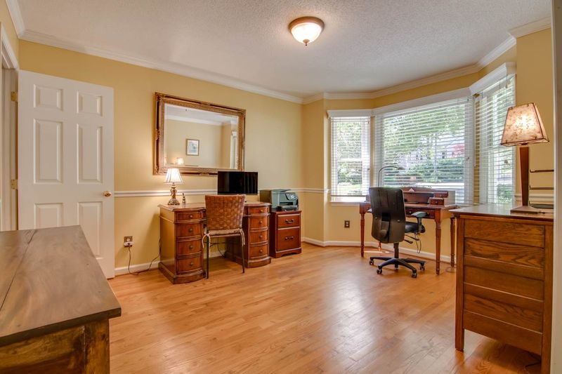 103 Red Stone Ct, Cary, NC 27513