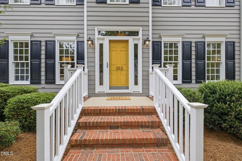 103 Rose Valley Woods Dr, Cary, NC 27513