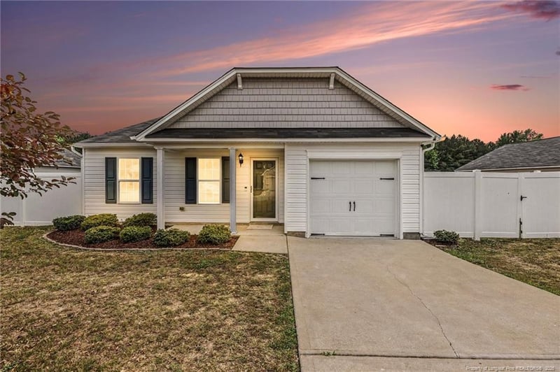 103 Sampson Ct, Selma, NC 27576