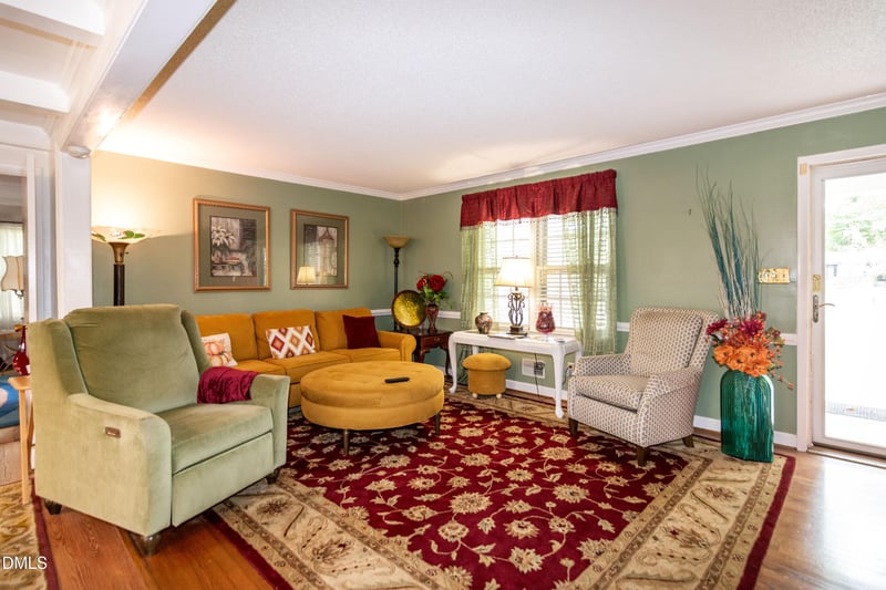 103 Satterwhite Dr, Knightdale, NC 27545