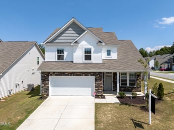 103 Shady Oaks Rd, Angier, NC 27501