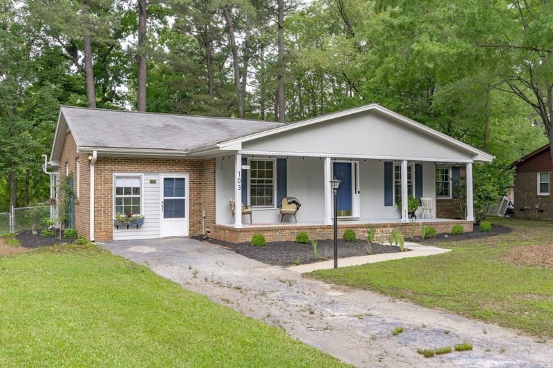 103 N Shetland Ct, Garner, NC 27529