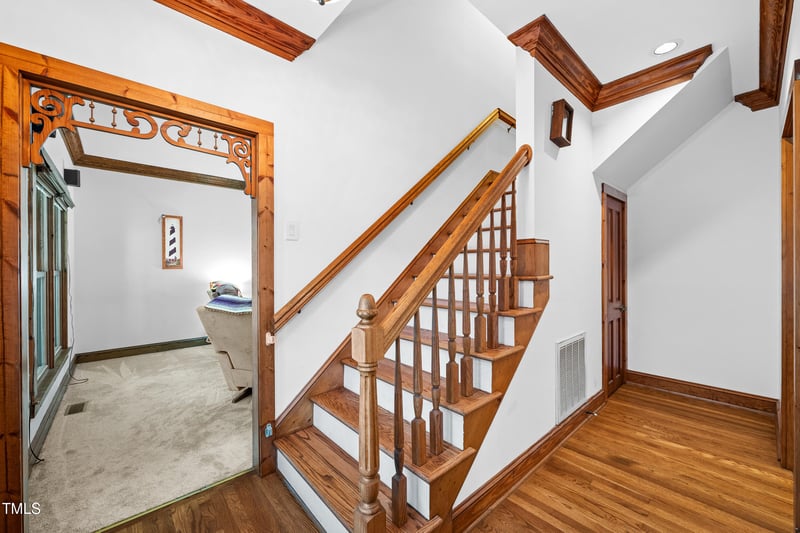 103 Shriver Ct, Cary, NC 27511