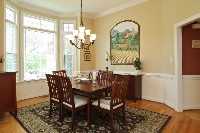 103 Silk Leaf Ct, Cary, NC 27518