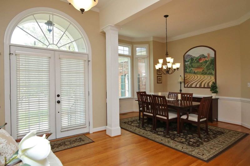 103 Silk Leaf Ct, Cary, NC 27518