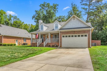 103 Somerset Ct, Mebane, NC 27302