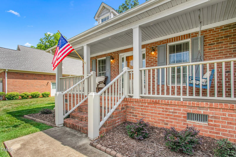 103 Somerset Ct, Mebane, NC 27302