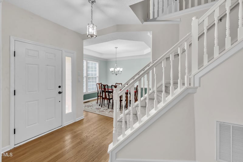 103 Springberry Ct, Cary, NC 27518
