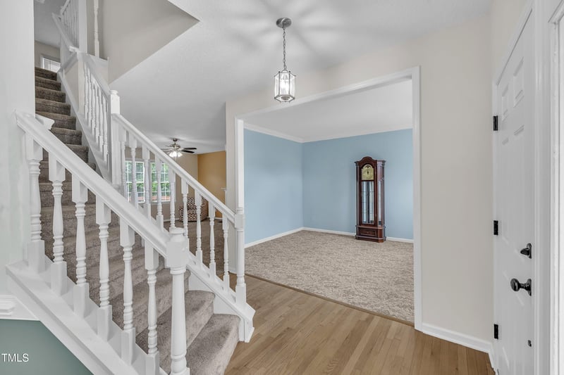 103 Springberry Ct, Cary, NC 27518