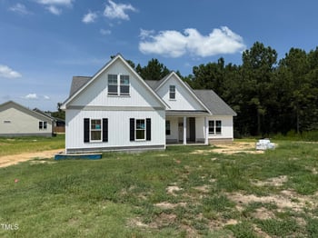 103 Spumante Ct, Princeton, NC 27569