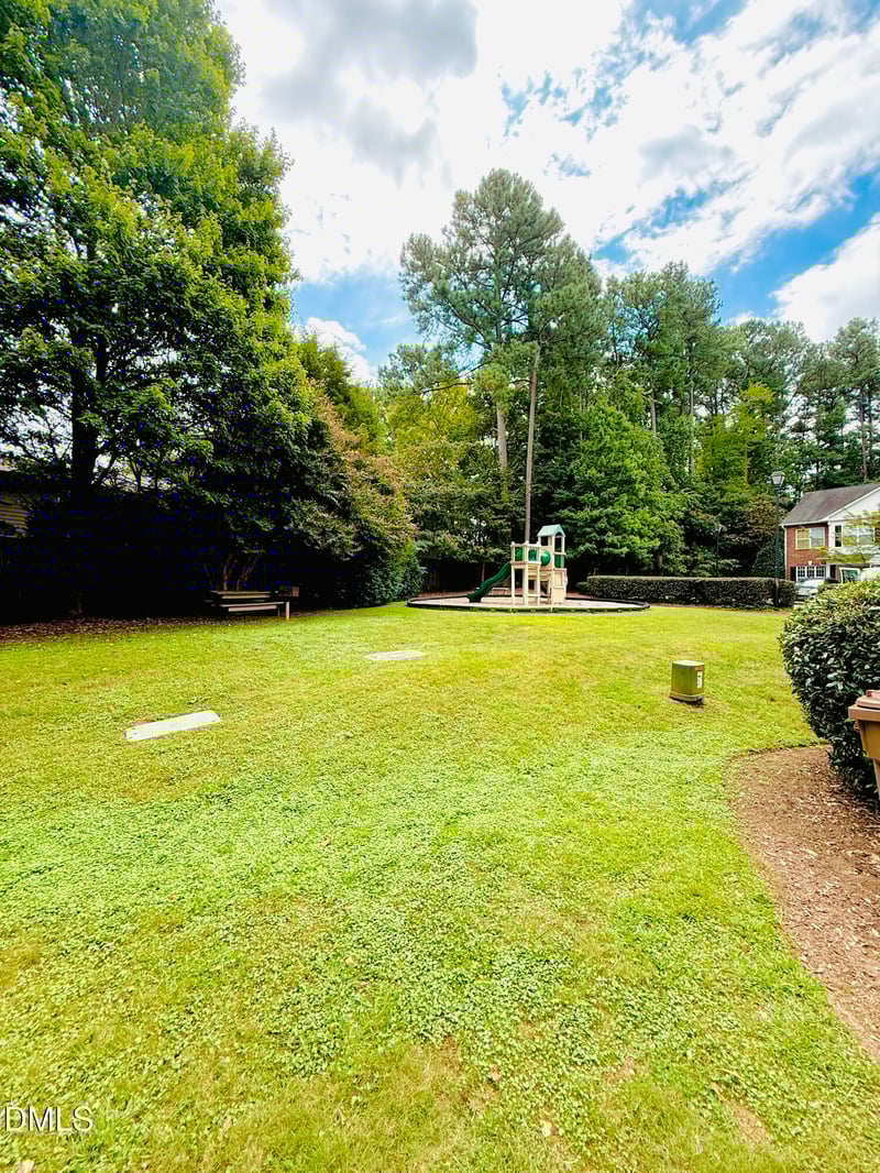 103 Star Thistle Ln, Cary, NC 27513
