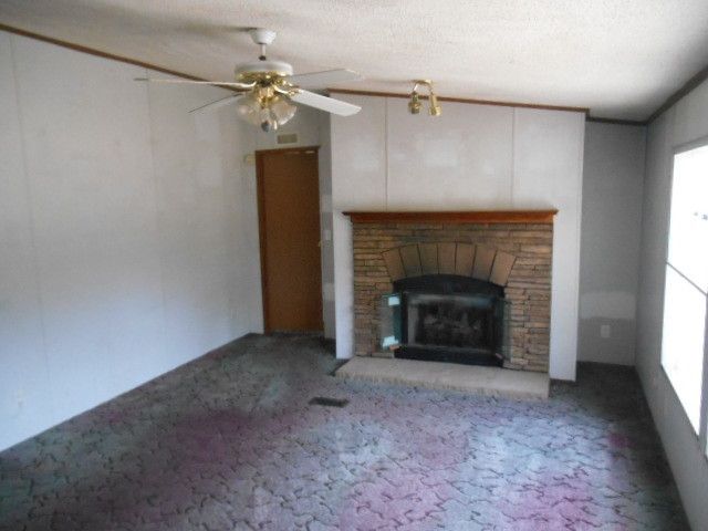 103 Starbright Ln, Clayton, NC 27520