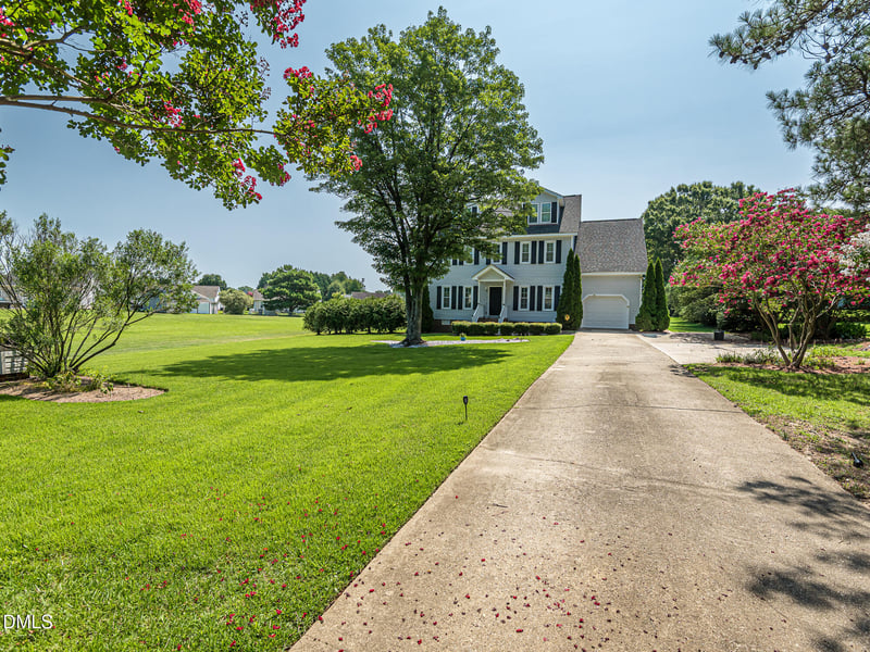 103 Stonebrook Dr, Clayton, NC 27520