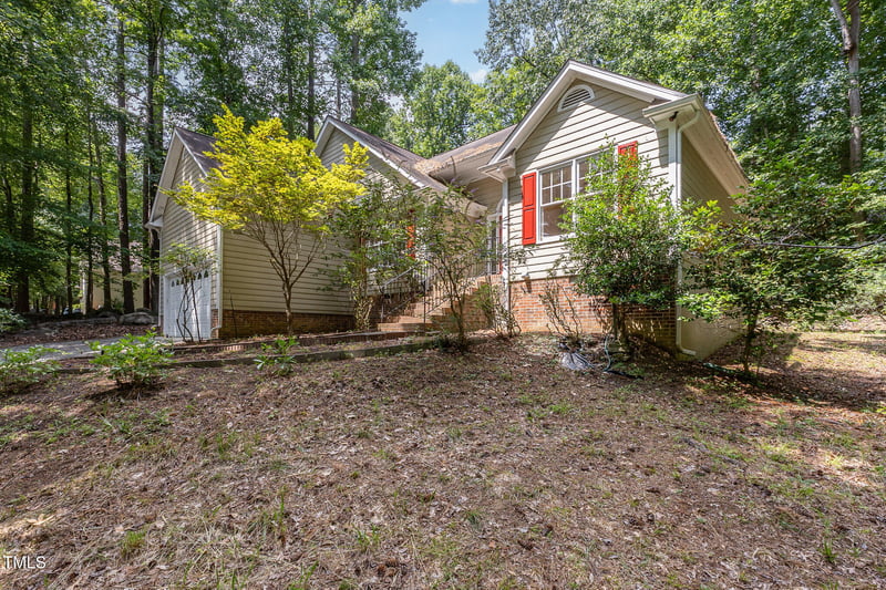 103 Stonehill Rd, Chapel Hill, NC 27516