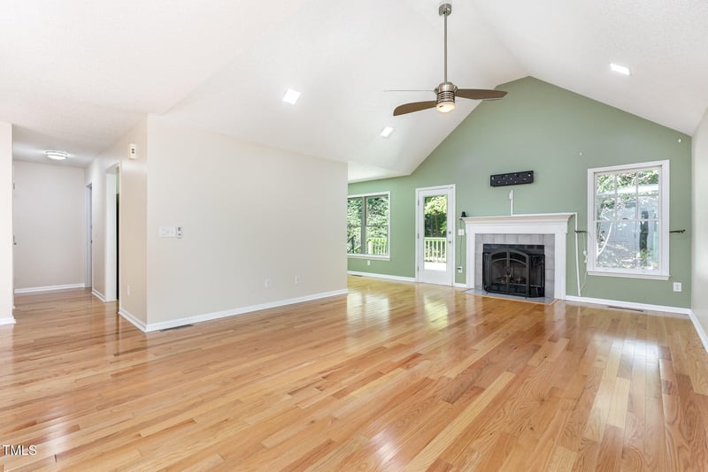 103 Stonehill Rd, Chapel Hill, NC 27516