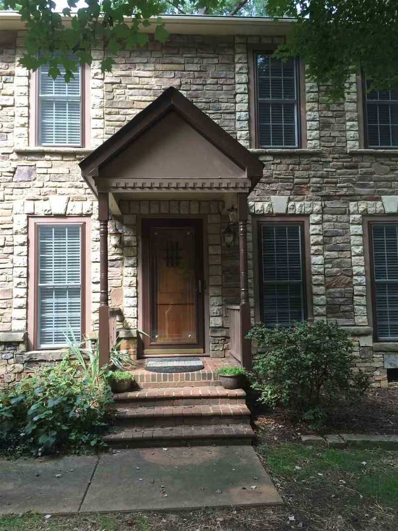 103 Stourbridge Cir, Cary, NC 27511